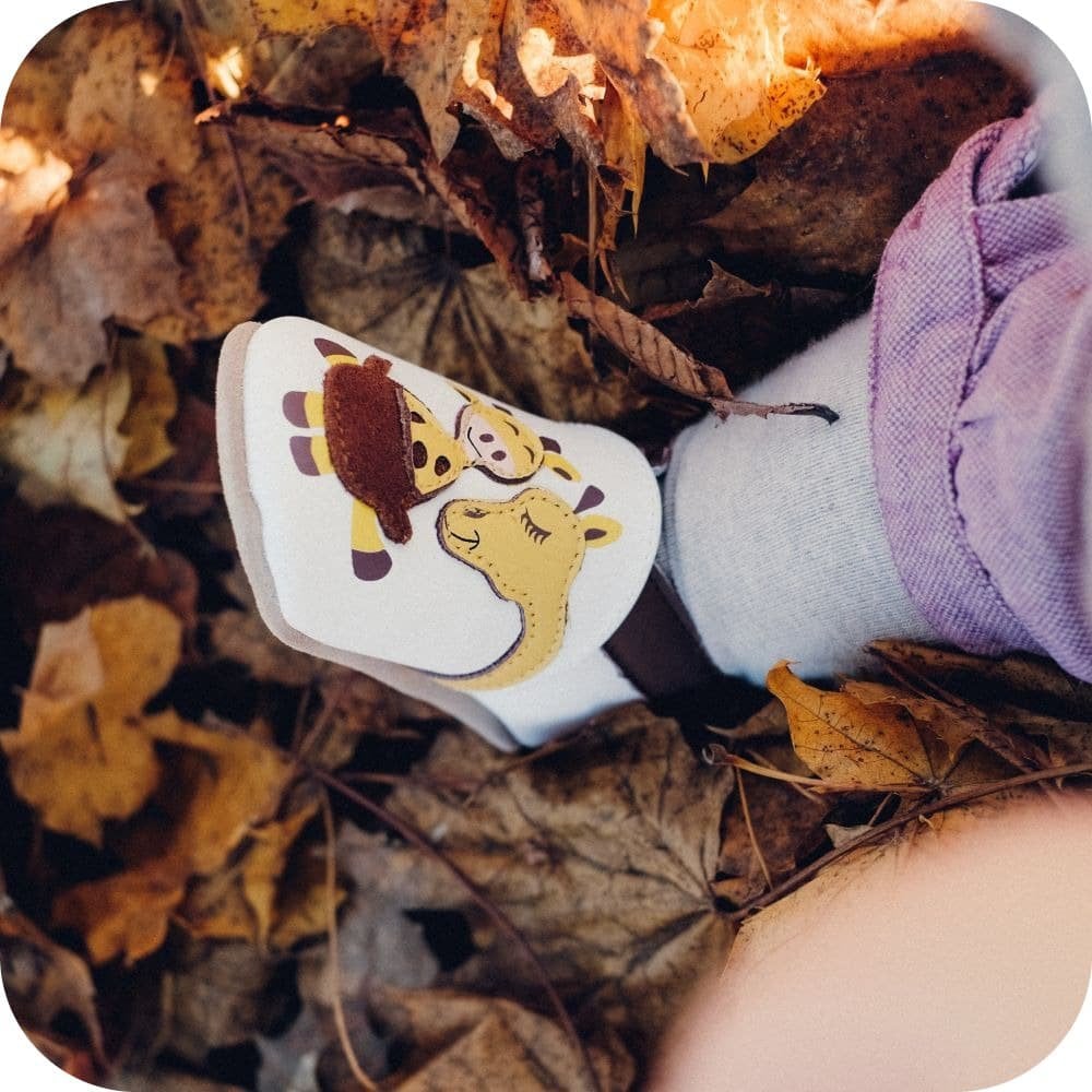 Chaussons bébé en cuir souple – Câlin de Girafe